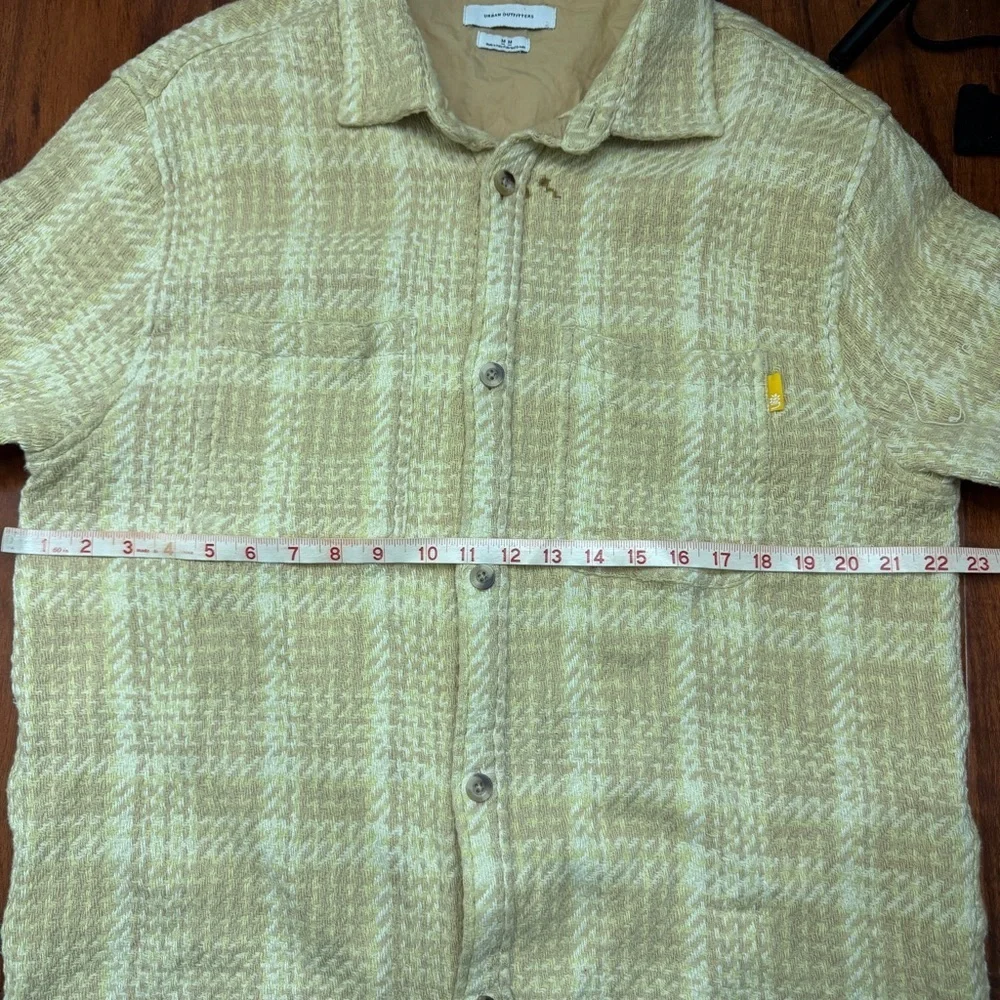 Urban Outfitters Button Up Shirt Jacket Size Medium